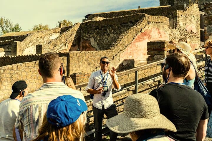 Private Archaeologist Tour of Pompeii Ruins — 2-Hour Guided Walk photo 6