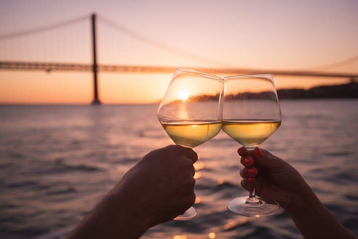 Sunset Cruise on the Tagus: Lisbon Golden Hour with Drink & Snack photo 6