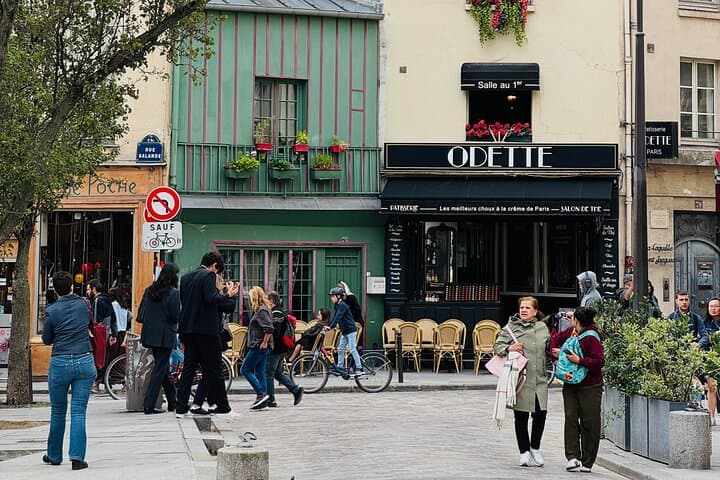 One-Day Paris Sightseeing Tour with Hotel Pickup — Eiffel, Louvre & Montmartre photo 6