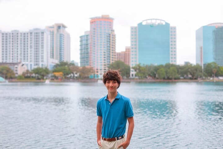 Private Vacation Photoshoot in Orlando — Professional Photographer & Local Spots photo 3