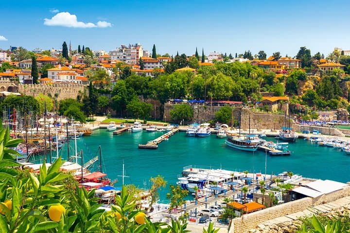 Antalya Shore Tour: Museum, Old Harbor & Hadrian’s Gate in 3 Hours