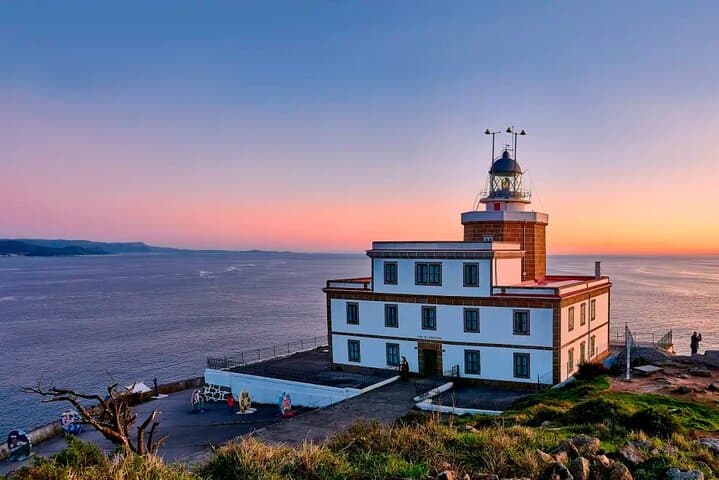 Coastal Journey: Private One-Day Tour to Finisterre, Muxía & Costa da Morte
