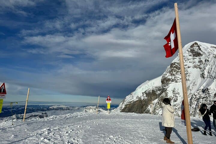 Zurich to Jungfraujoch Day Trip: Guide to the Top of Europe