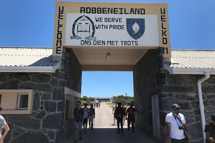 Robben Island Panoramic Helicopter Tour — Cape Town from Above photo 5