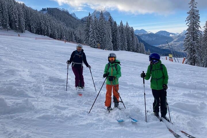 Private Ski Day Trip to Zugspitze from Munich: Glacier Runs & Chauffeured Transfer