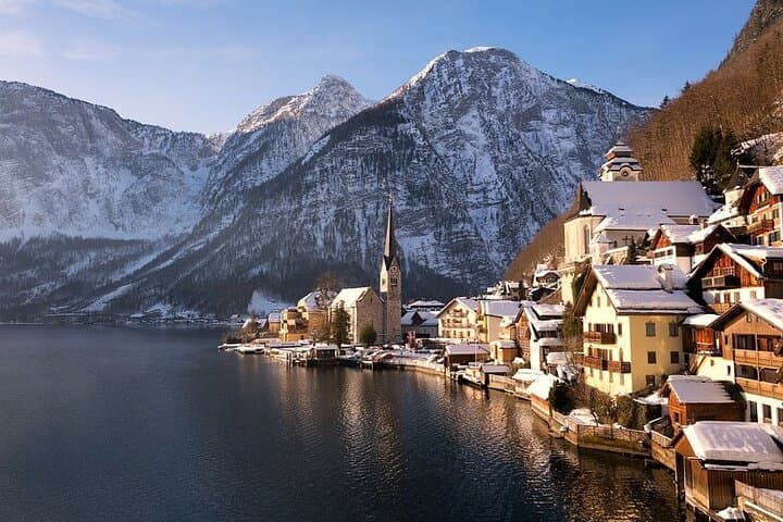 Private Ski Day Trip to Zugspitze from Munich: Glacier Runs & Chauffeured Transfer photo 6