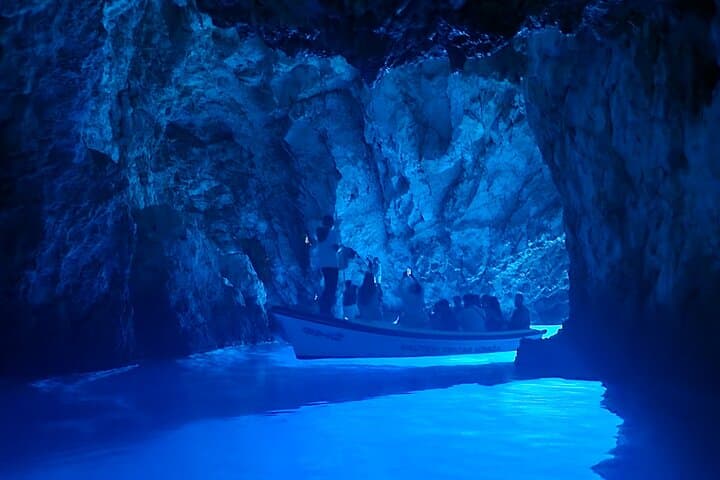 Blue Cave and 5-Island Full-Day Boat Tour from Split photo 3