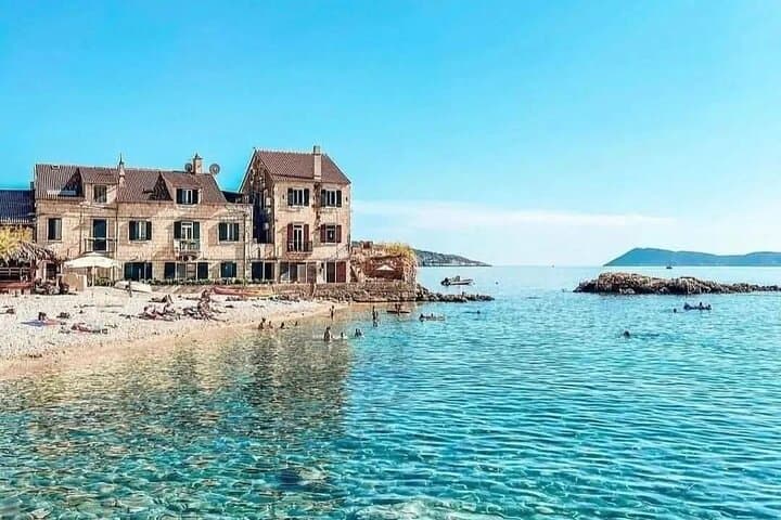 Blue Cave and 5-Island Full-Day Boat Tour from Split photo 5