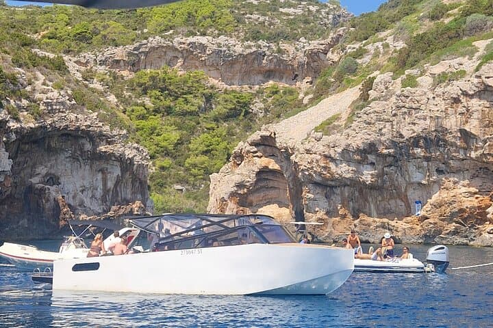 Blue Cave and 5-Island Full-Day Boat Tour from Split photo 6