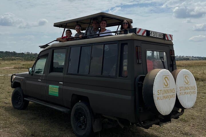 5-Day Great River Crossing Migration Safari — Serengeti & Ngorongoro photo 1