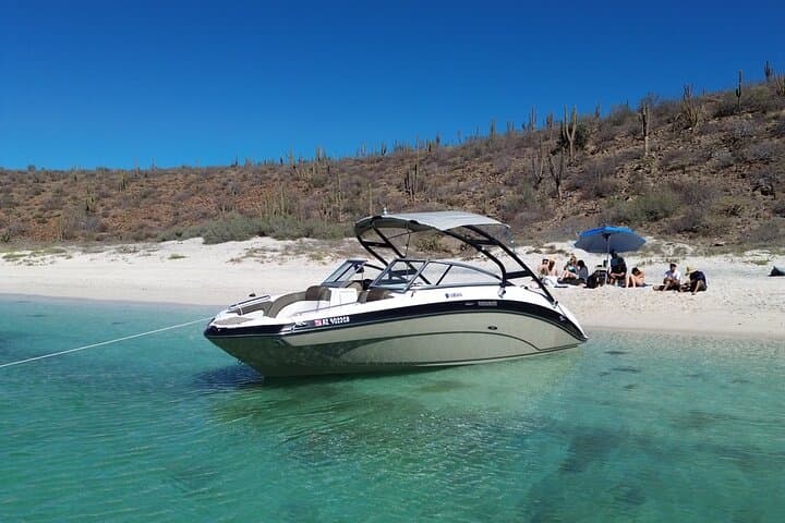 Private Jet Boat Tour to Balandra & Espíritu Santo from La Paz