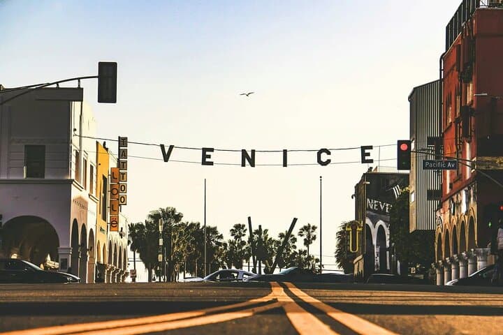 Private LA Chauffeur City Tours: Luxury Custom Itineraries & VIP Service photo 4