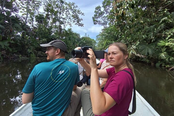4-Day Cotopaxi, Quilotoa & Amazon: Baños, Papallacta and Quito Adventure