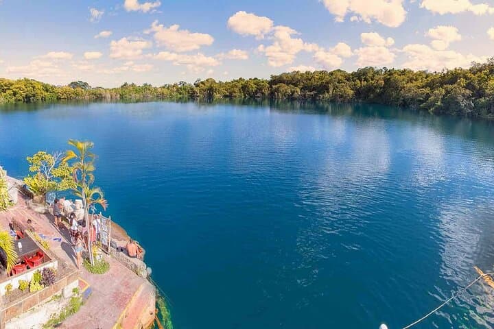 Bacalar Boat Ride from Merida: Lagoon of Seven Colors & Cenote Azul photo 3
