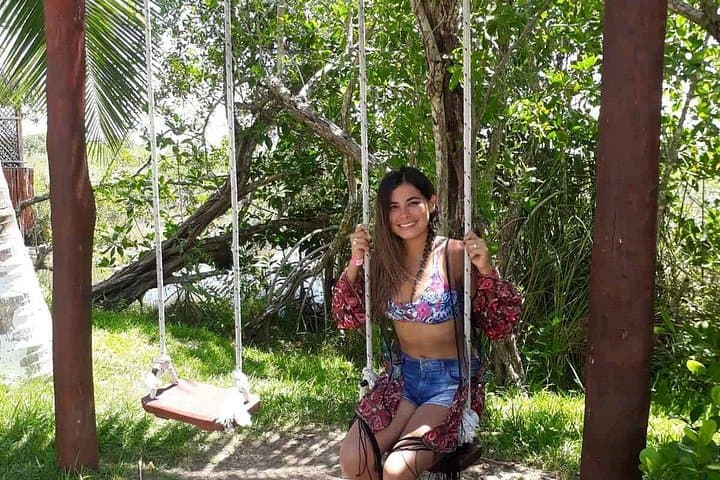 Bacalar Boat Ride from Merida: Lagoon of Seven Colors & Cenote Azul photo 4