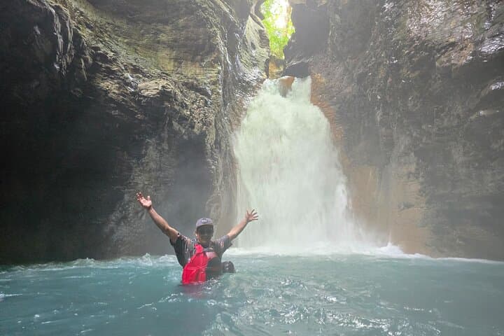 La Leona Waterfall: Short Private Hike from Curubandé with Official Local Guides photo 4