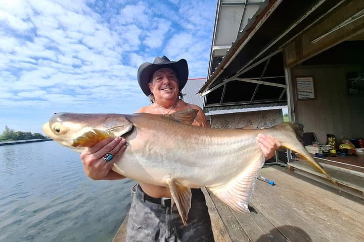 Guaranteed Mekong Catfish & Siamese Carp Fishing near Bangkok photo 1