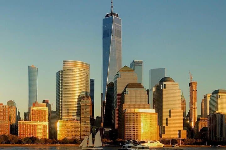 Experience NYC from the Water: Stunning Day Cruise with Skyline and Landmarks photo 5