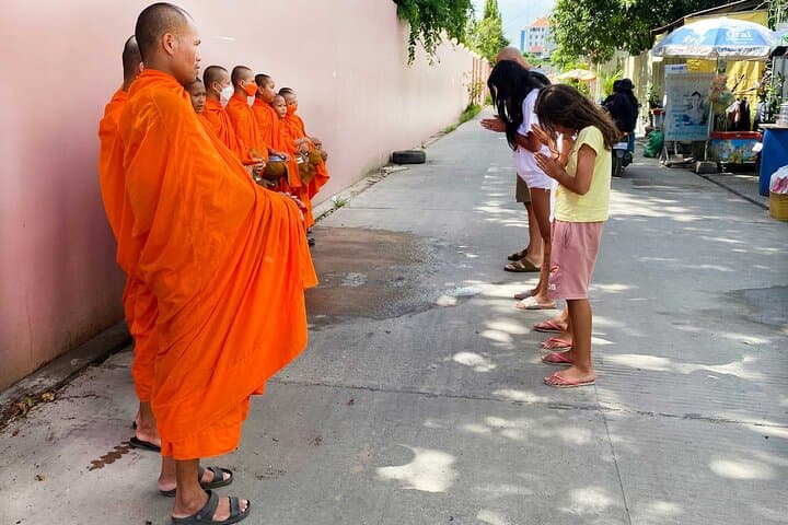 Phnom Penh Day Trip: Putkiri Pagoda, Phnom Chisor & Taprohm (Tonle Bati) photo 3