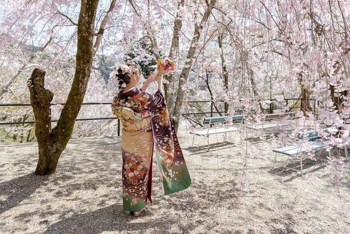 Kawagoe Kimono Rental — Family-Friendly WARGO Kimono & Yukata Experience photo 6