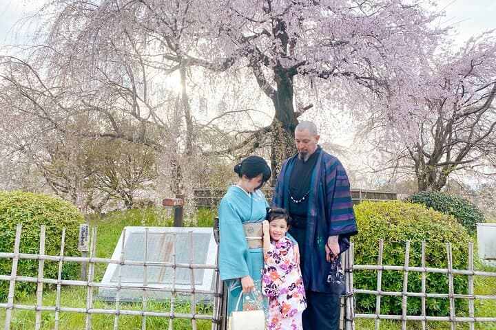 Kanazawa Kimono Rental Experience: Family-Friendly Kimono & Yukata with WARGO photo 4