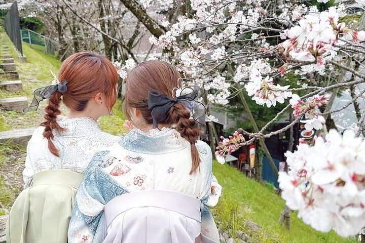 Kyoto Kimono Rental: Family-Friendly Kimono & Yukata Experience with WARGO photo 4