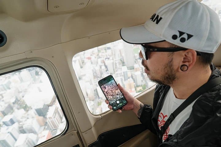 Private Cessna Flight Over Osaka Castle & UNESCO Kofun — 90-Min Skyline Tour photo 4