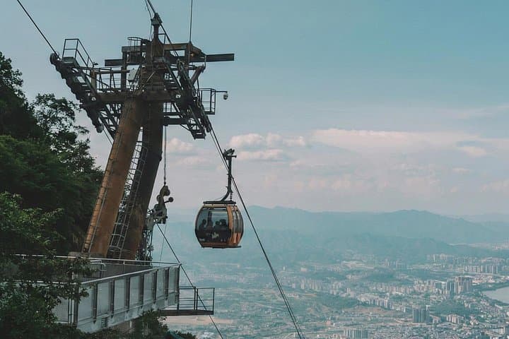 Zhangjiajie Tianmen Mountain & Glass Skywalk: Private Day Tour Guide photo 3
