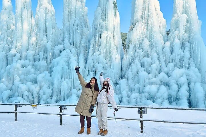 Cheongyang Alps Village Winter Festival & Nonsan Strawberry Picking Day Trip photo 4