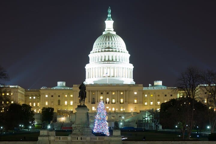 Private Day or Night Washington DC Tour: 10-Stop Monuments & Memorials Experience with Hotel Pickup photo 3