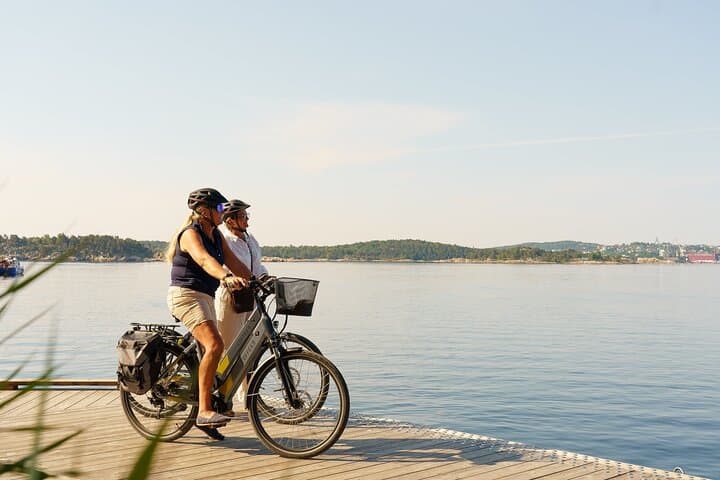 Kristiansand Guided E-Bike Tour: Coastline, Odderøya & Historic Posebyen