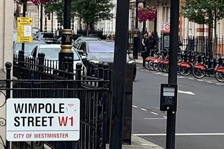 Marylebone Mews Audio Walking Tour — Discover London’s Cobblestone Laneways photo 4