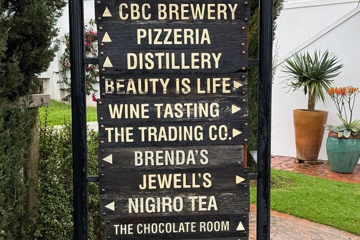 Luxury Winelands EV Tour: Cape Town to Stellenbosch & Franschhoek photo 4