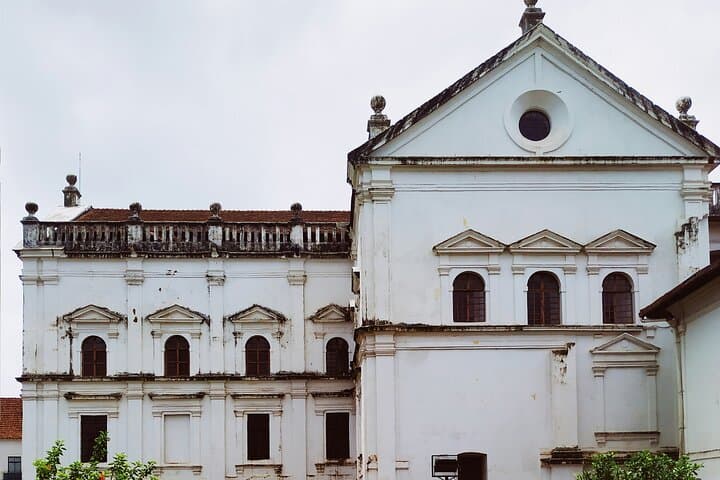 Full-Day Dudhsagar Waterfall & Spice Plantation Tour from Goa: Jeep Safari, Old Goa Churches, and Local Flavors photo 6