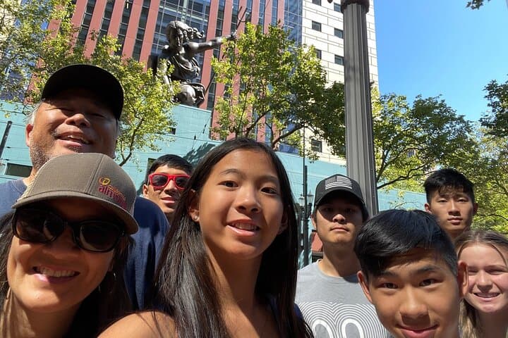 Portland Puzzling Adventure: Downtown Scavenger Hunt & Public Art Walk photo 5
