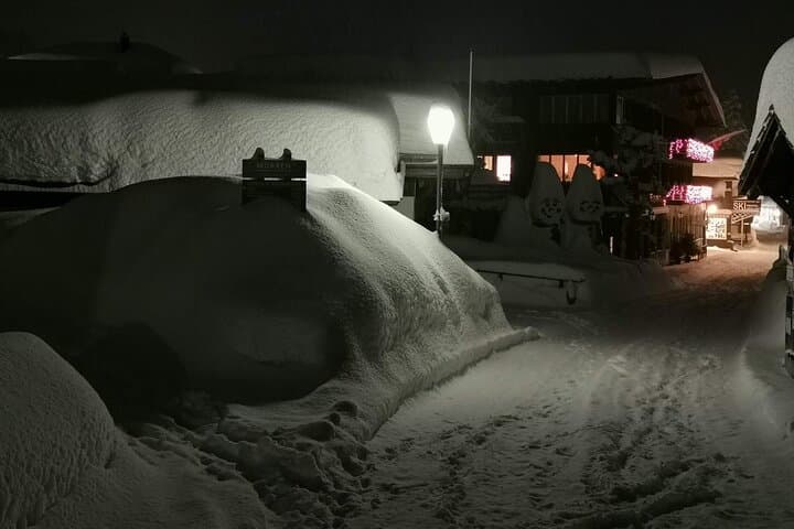 Mürren Night Sledging & Alpine Fondue — Jungfrau Evening Adventure photo 5