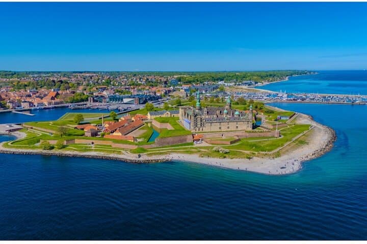 Kings & Vikings Private Guided Tour from Copenhagen — Kronborg, Frederiksborg & Roskilde photo 4