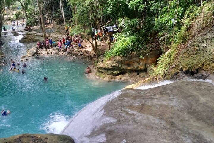 Blue Hole & Dunn's River Falls: Private Day Trip from Kingston photo 6