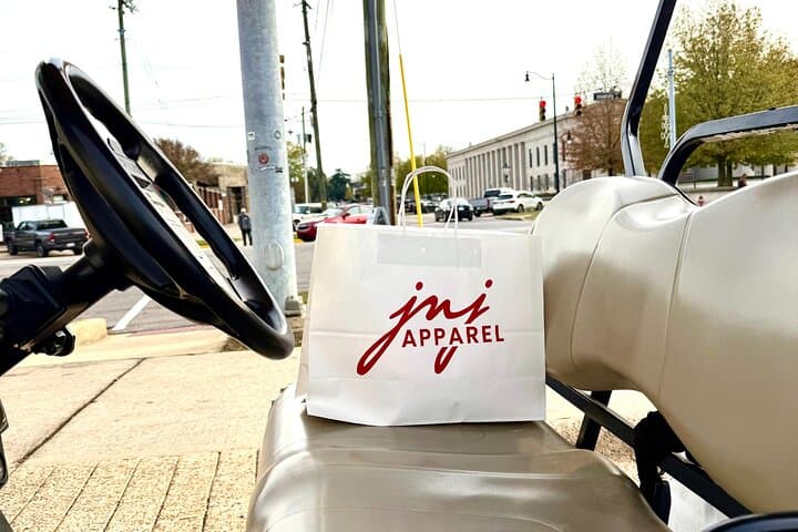 Tuscaloosa Boutiques and Murals: 3-Hour Private Shopping Tour photo 3