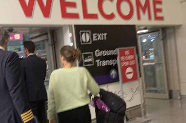 Logan Airport Pickup & Drop-off — Private Luxury Transfer to Boston photo 3