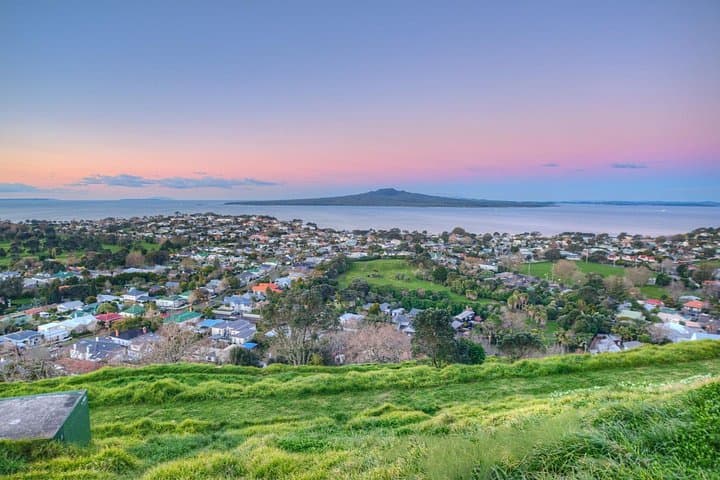 Auckland Volcano Tour: Half-Day Private Visit to Mount Eden, One Tree Hill & Māngere Mountain photo 2