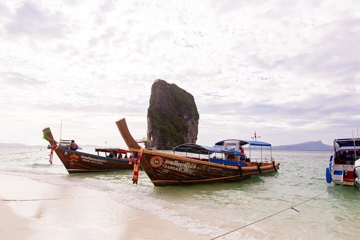 Phi Phi & Maya Bay Speedboat Day Trip from Krabi — Bamboo, Poda & Railay Sunset photo 3