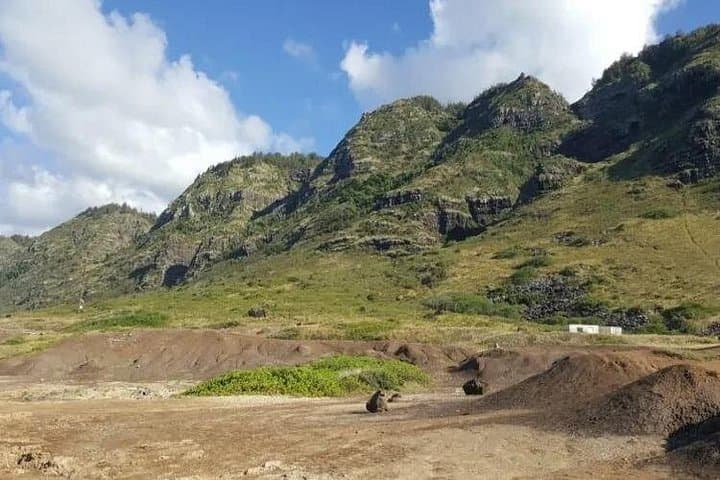 Half-Day North Shore Tour from Turtle Bay — Pipeline, Haleiwa & Hidden Lookouts photo 4