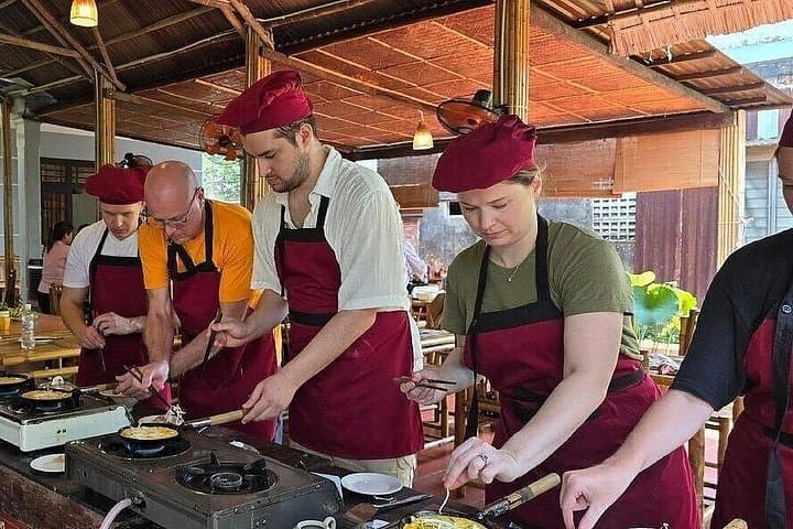 Cam Thanh Coconut Basket Boat and Cooking Class Private Tour (Hoi An/Da Nang)