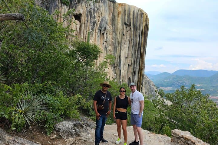 Full-Day El Tule, Mitla & Hierve el Agua Tour from Oaxaca City
