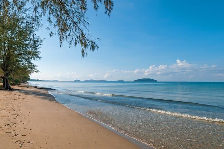 Sihanoukville Highlights Private Shore Tour: 4-Hour Cultural & Beach Excursion photo 6