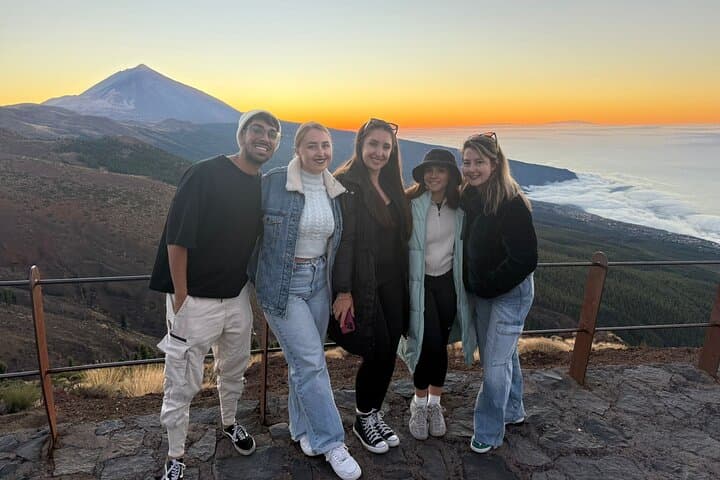 Teide Night Tour: Dinner, Sunset & Stargazing on Tenerife