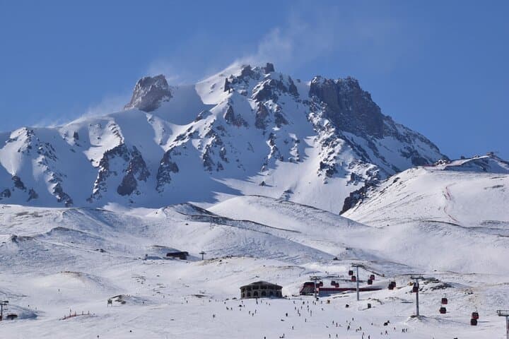 Cappadocia to Mount Erciyes Shared Ski Adventure — Day Ski Trip from Göreme photo 5
