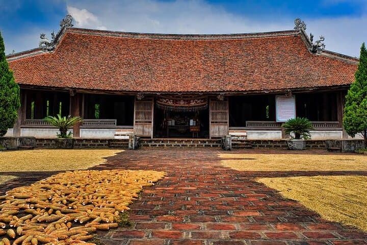 Exploring Duong Lam Ancient Village: Private Day Trip from Hanoi photo 3