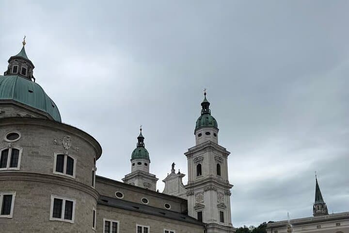 Vienna Photography Walking Adventure: Capture Albertina to St. Stephen's Cathedral photo 2